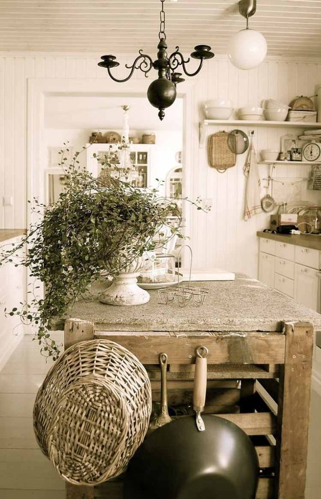 What Exactly Is  Farmhouse Style?