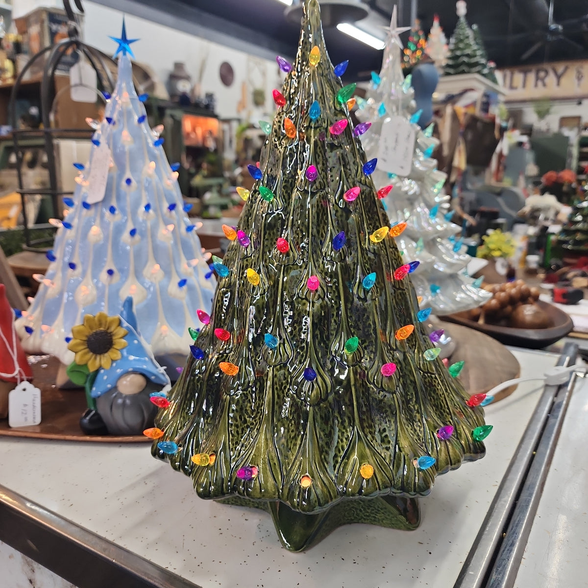 Modern Retro Lava Tree Green – Now and Then of Rockmart, Inc